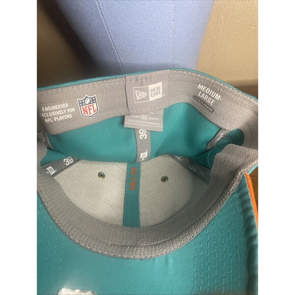 Miami Dolphins New Era 39thirty Flex Fitted Hat Cap M/L Never Worn/ No Tags - Picture 7 of 7